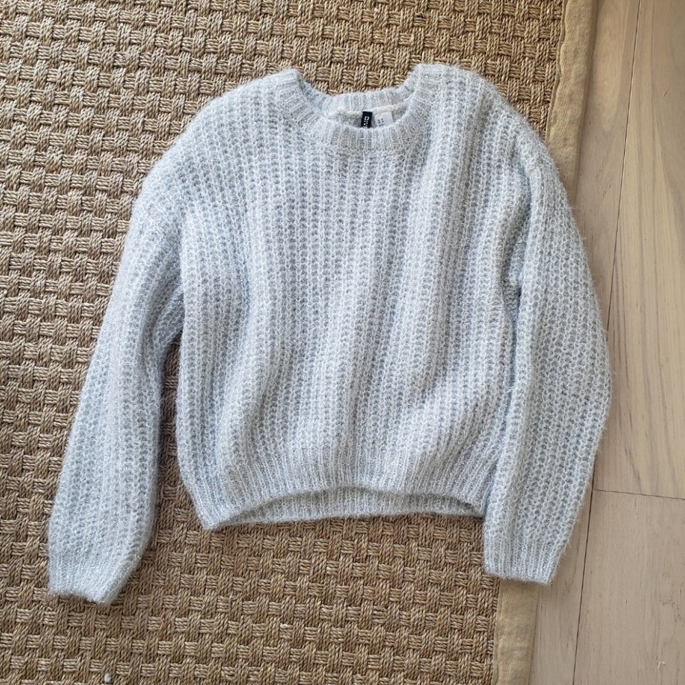 3 H&M Sweaters Bundle - Picture 7 of 7